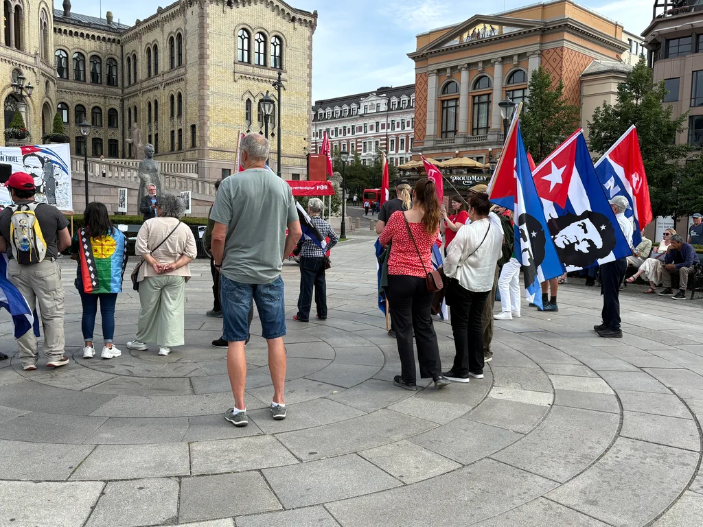 The political gathering in front of the Parliament building